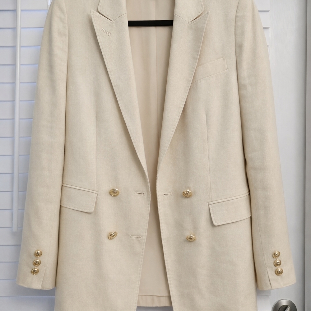 Elegant Cream Blazer